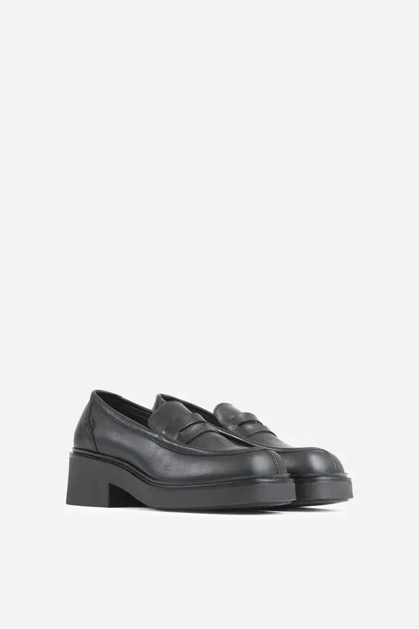 Daffey Black Loafers