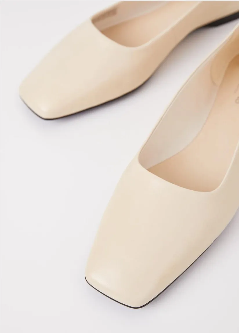 Delia flats Leather Creme - Vagabon