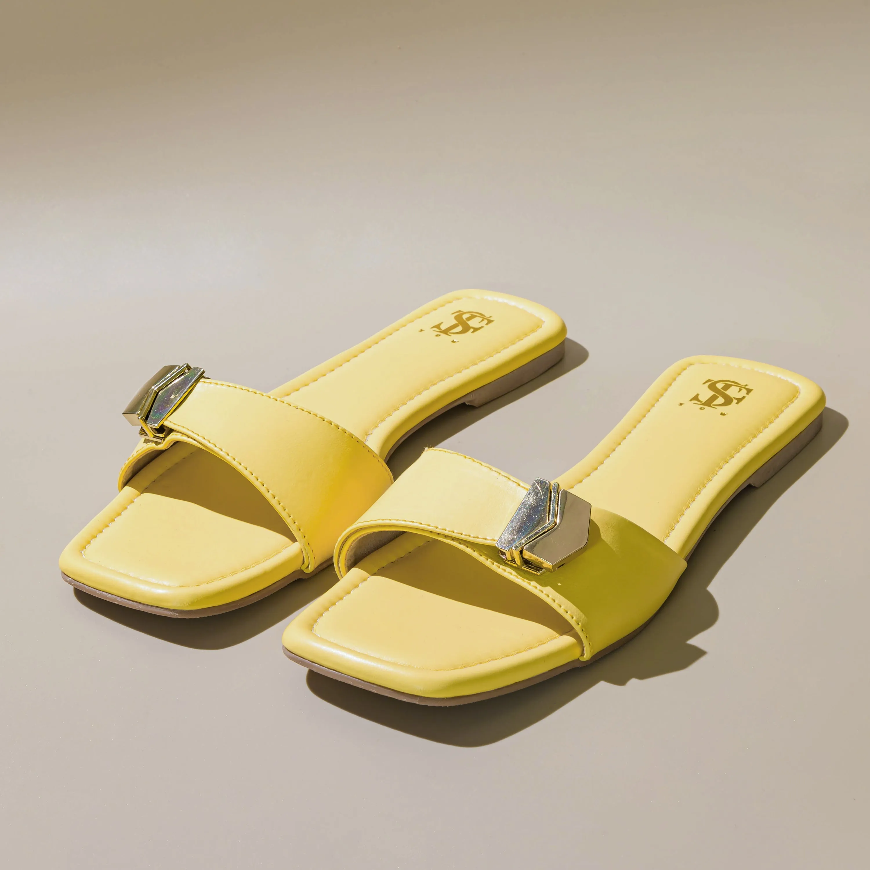 Olivia Yellow Clipped Flats