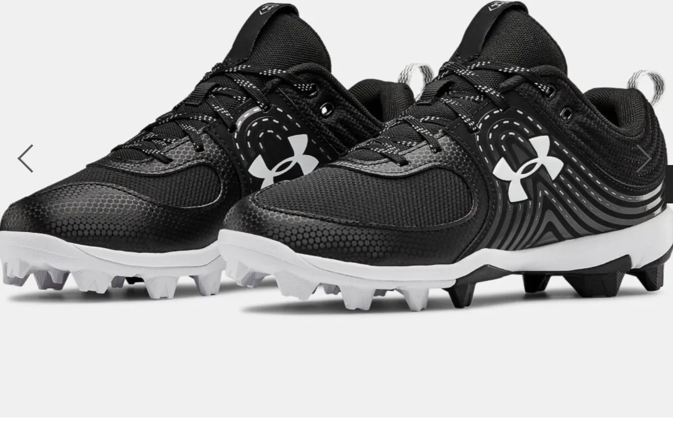 Under Armour Women's Glyde Softball Shoe