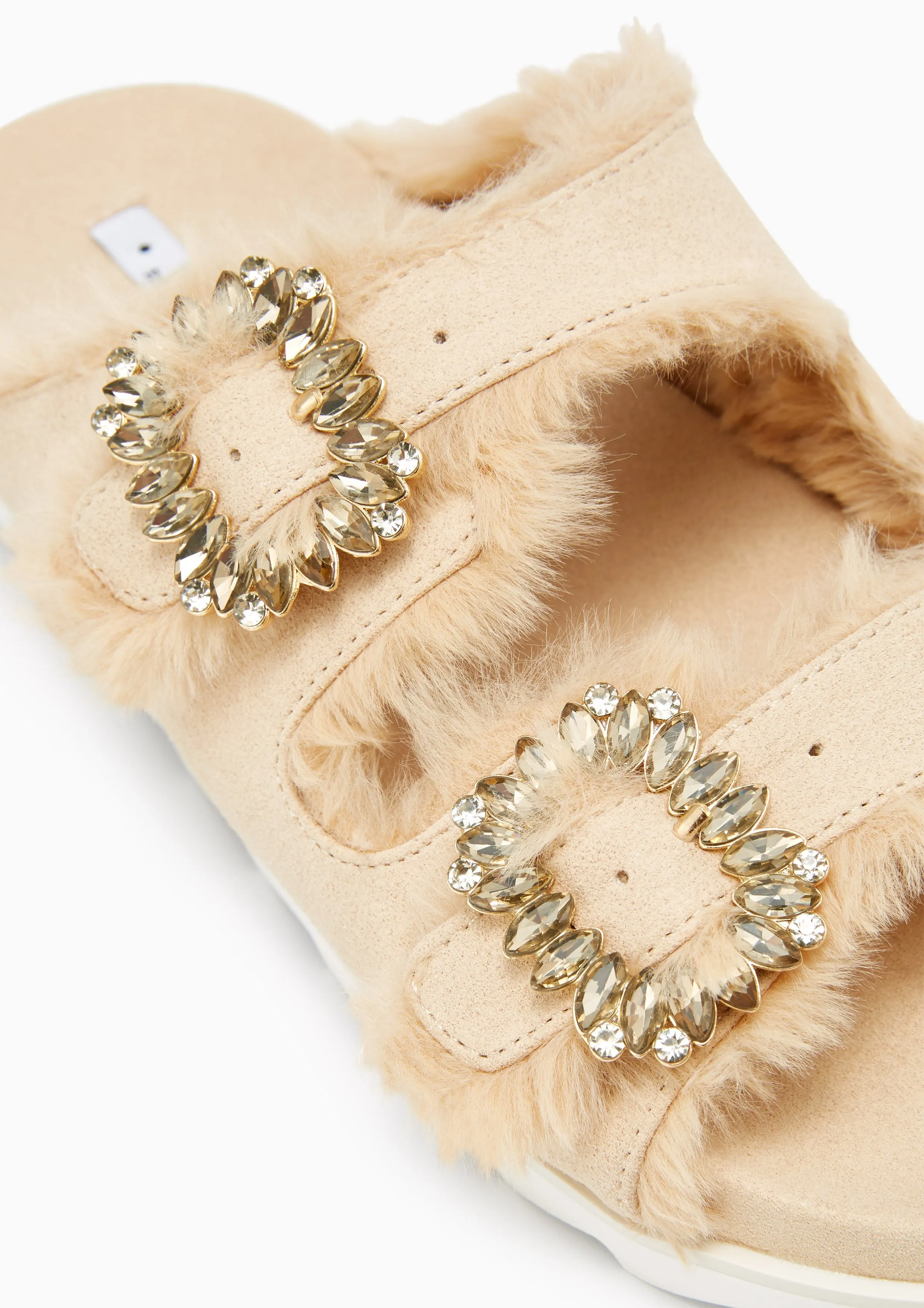 Veeni Furry Flats And Sandals - Beige