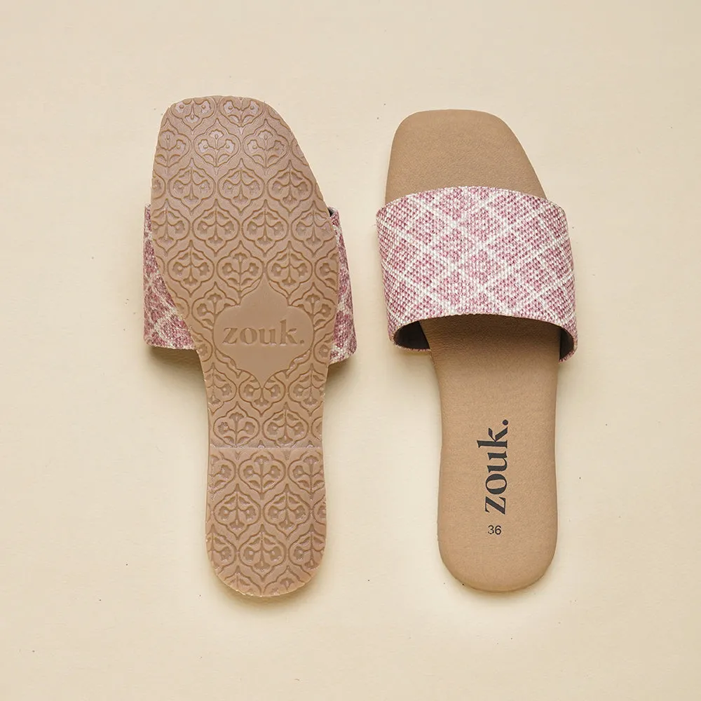 Zouk Chamoli Motif Casual Flats